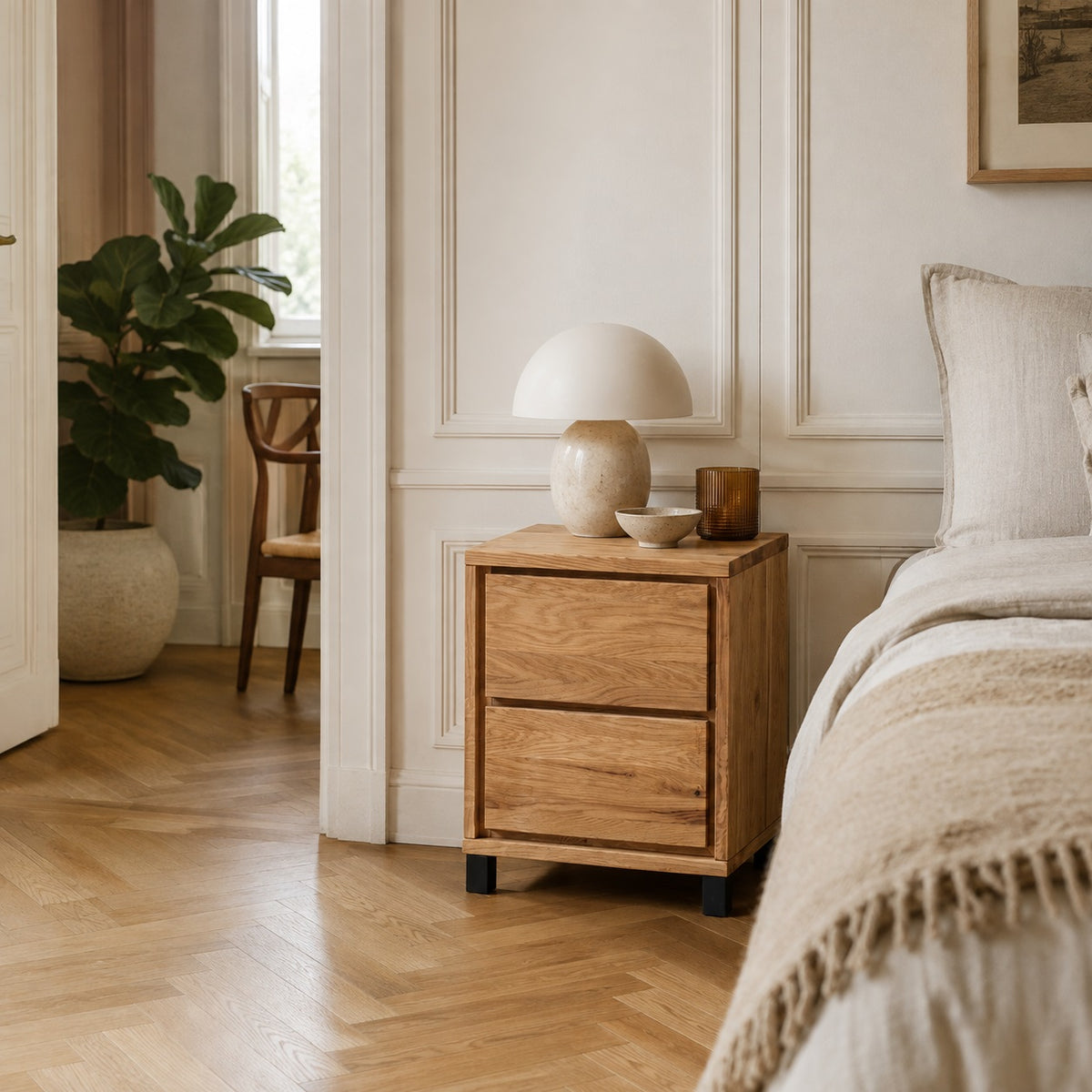 Heimdal meubelmakersnachtkastje/commode van massief eikenhout en natuurolie, met metalen poten – H57 x B47 x D42 cm – wordt gemonteerd geleverd